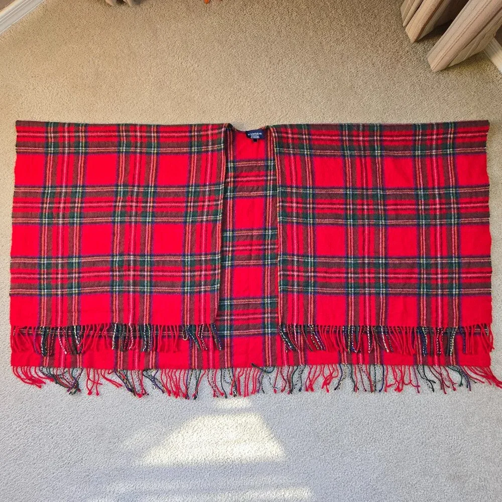 100% Lambswool Tartan Wrap Red Plaid Balmoral Scotland